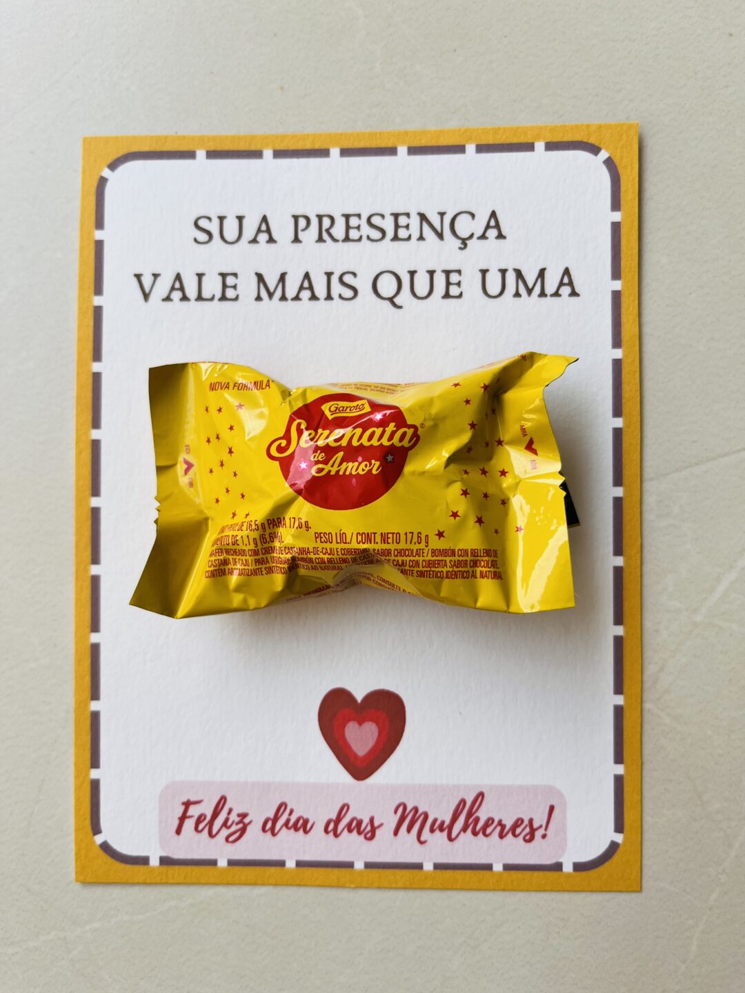 CARTÃO SERENATA DE AMOR - DIA DAS MULHERES